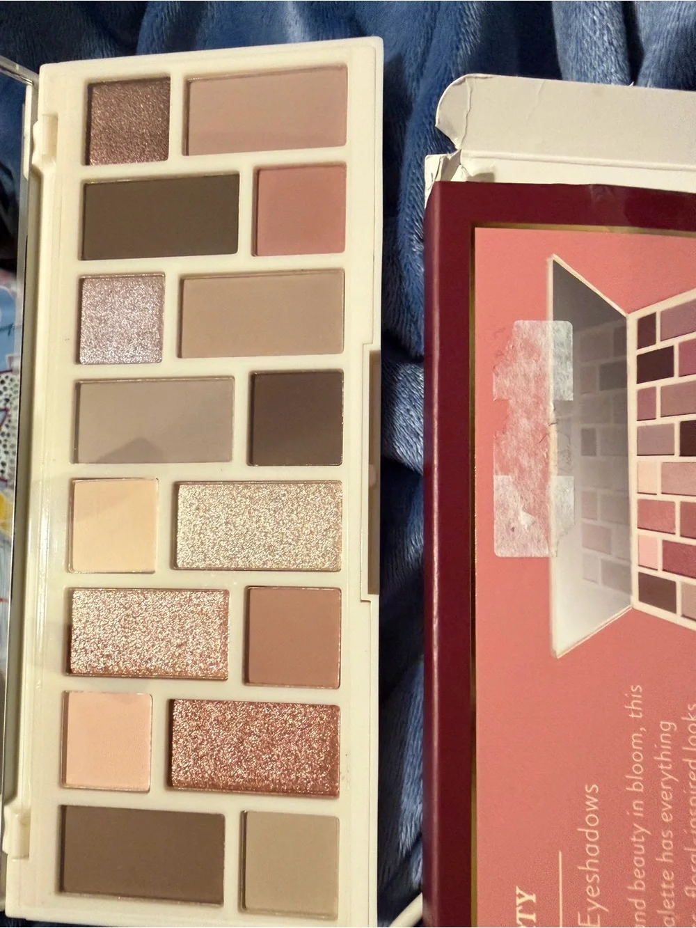 Laura Geller Neutral & Rose Gold Eyeshadow Palette - Pink and Brown Shades